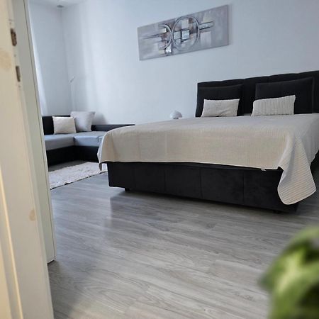 Martina Apartman Bekescsaba Exterior photo